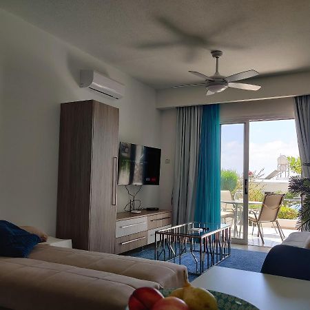 Lovely 1-Bedroom Unit @ Fabulous Location Paphos ภายนอก รูปภาพ